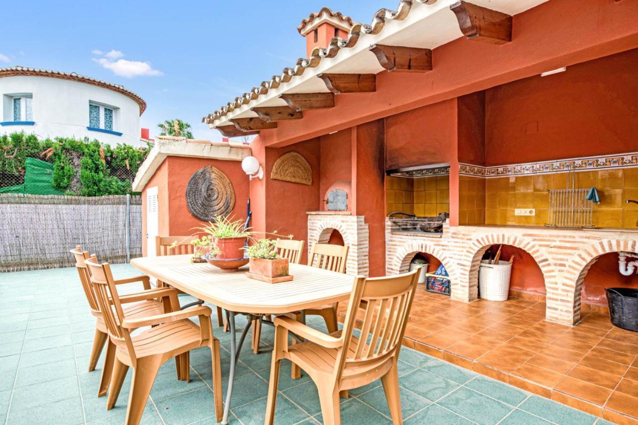 Nova Denia Villa Bagian luar foto